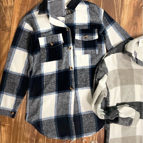 Flannels - Picture 4 of 5